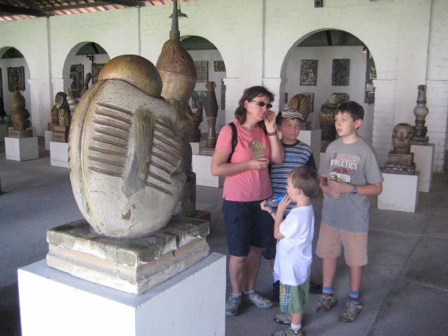 IMG_2882.JPG - Brasilien PernambucoRecifeOfficina Brennand