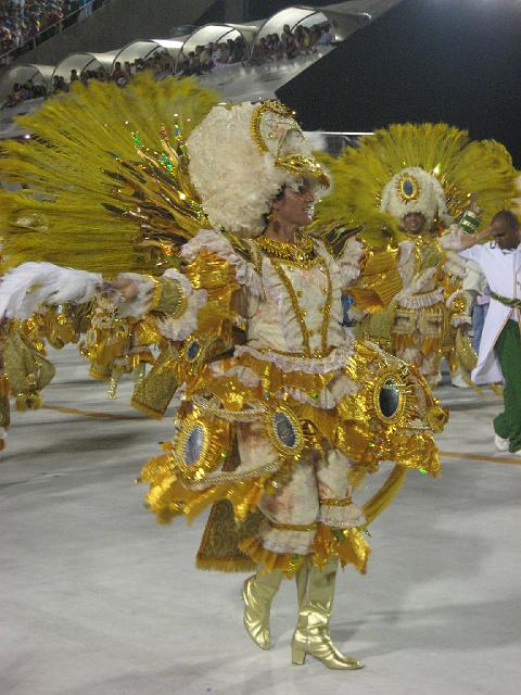 IMG_6498.JPG - Brasilien Rio de JaneiroSambodormoDesfile da Campeã