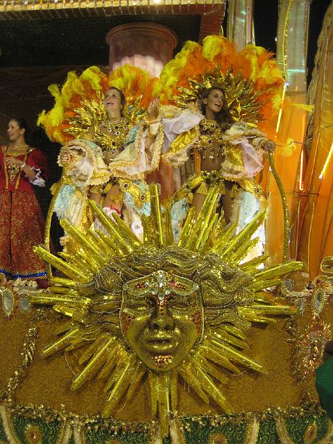 IMG_6507.JPG - Brasilien Rio de JaneiroSambodormoDesfile da Campeã