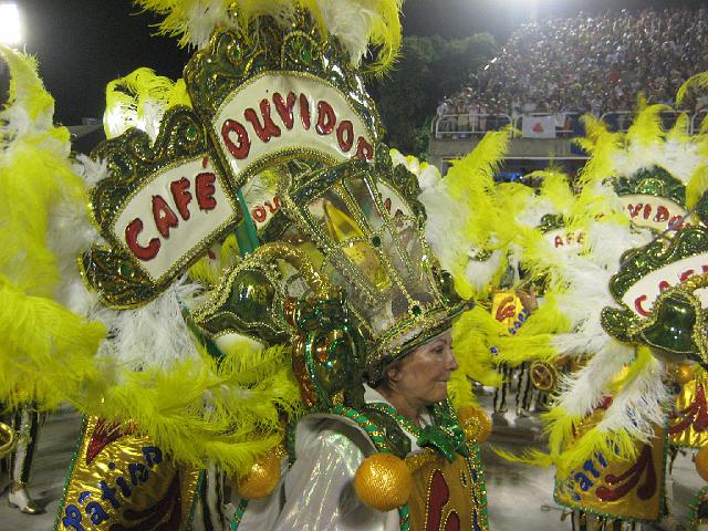 IMG_6532.JPG - Brasilien Rio de JaneiroSambodormoDesfile da Campeã