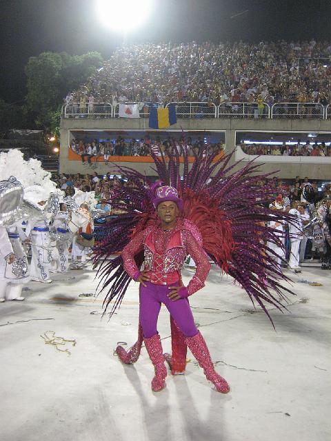 IMG_6535.JPG - Brasilien Rio de JaneiroSambodormoDesfile da Campeã