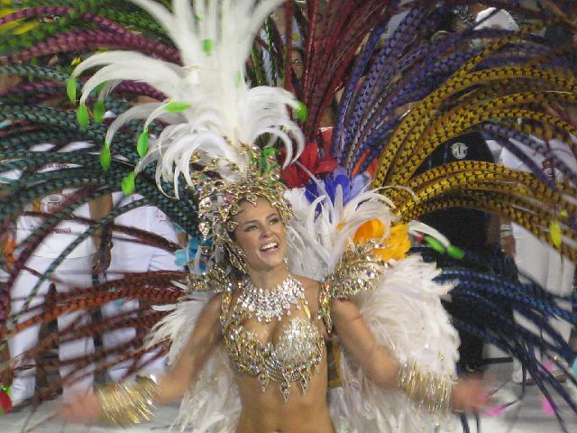 IMG_6564.JPG - Brasilien Rio de JaneiroSambodormoDesfile da Campeã