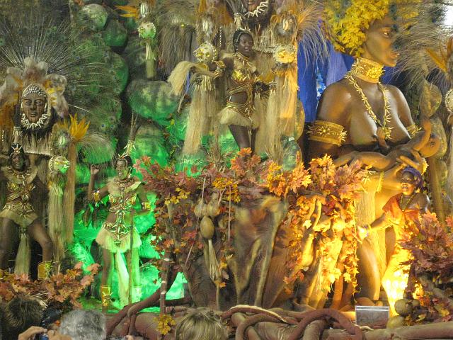 IMG_6660.JPG - Brasilien Rio de JaneiroSambodromoDesfile da Campeã